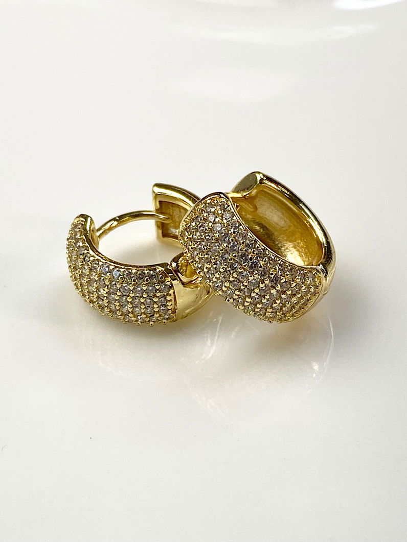 Brinco de Argola Média Cravejada Dourada