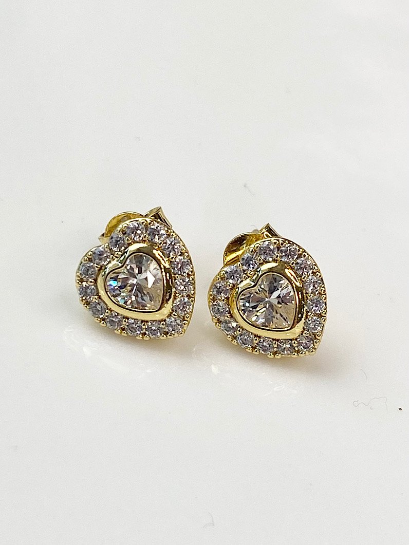 Brinco Folheado de coração cravejado Dourado