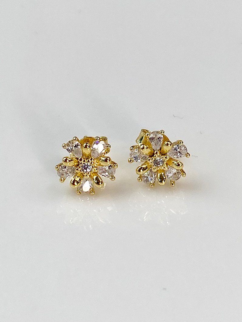 Brinco Folheado de Flor Cravejado Dourado