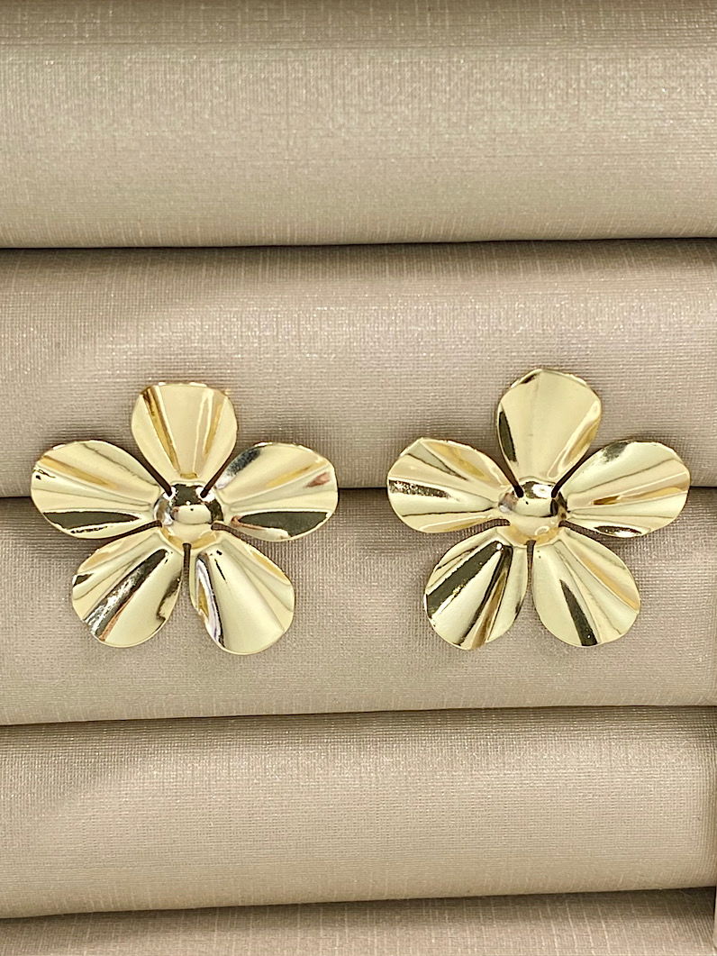 Brinco Folheado de Flor Orgânico Dourado