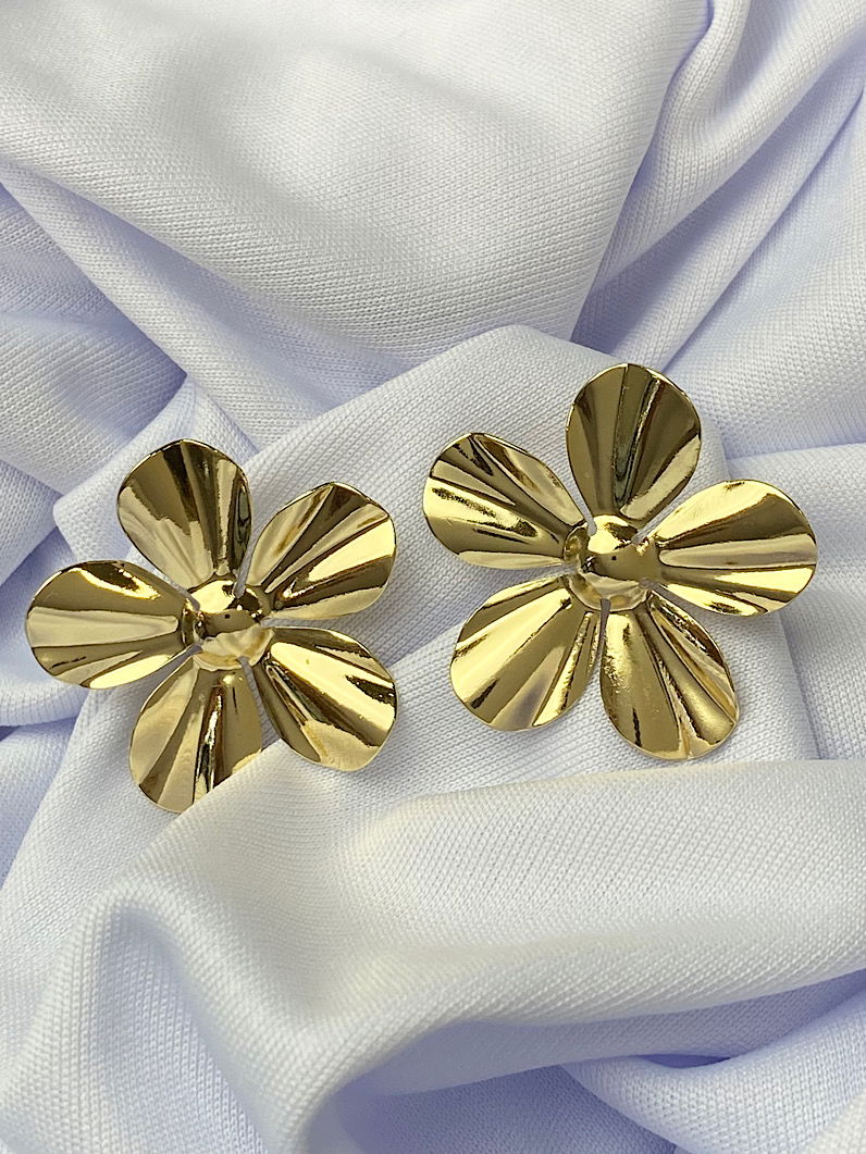 Brinco Folheado de Flor Orgânico Dourado