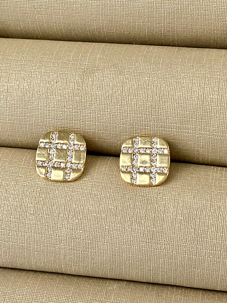 Brinco Folheado Quadrado de Zircônia Dourado