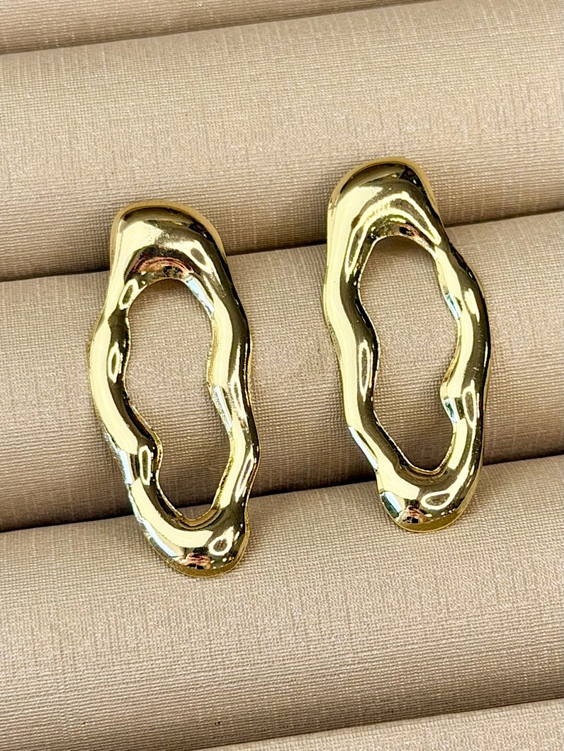 Brinco Orgânico Abstrato Dourado