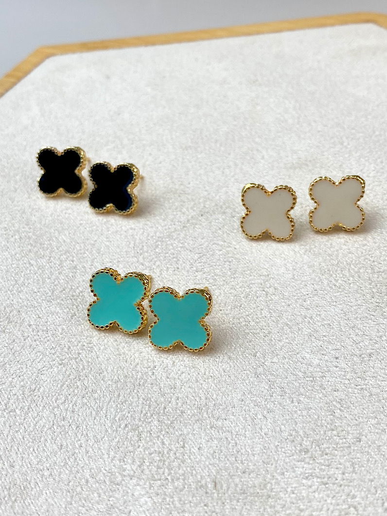 Brinco Pequeno de Trevo