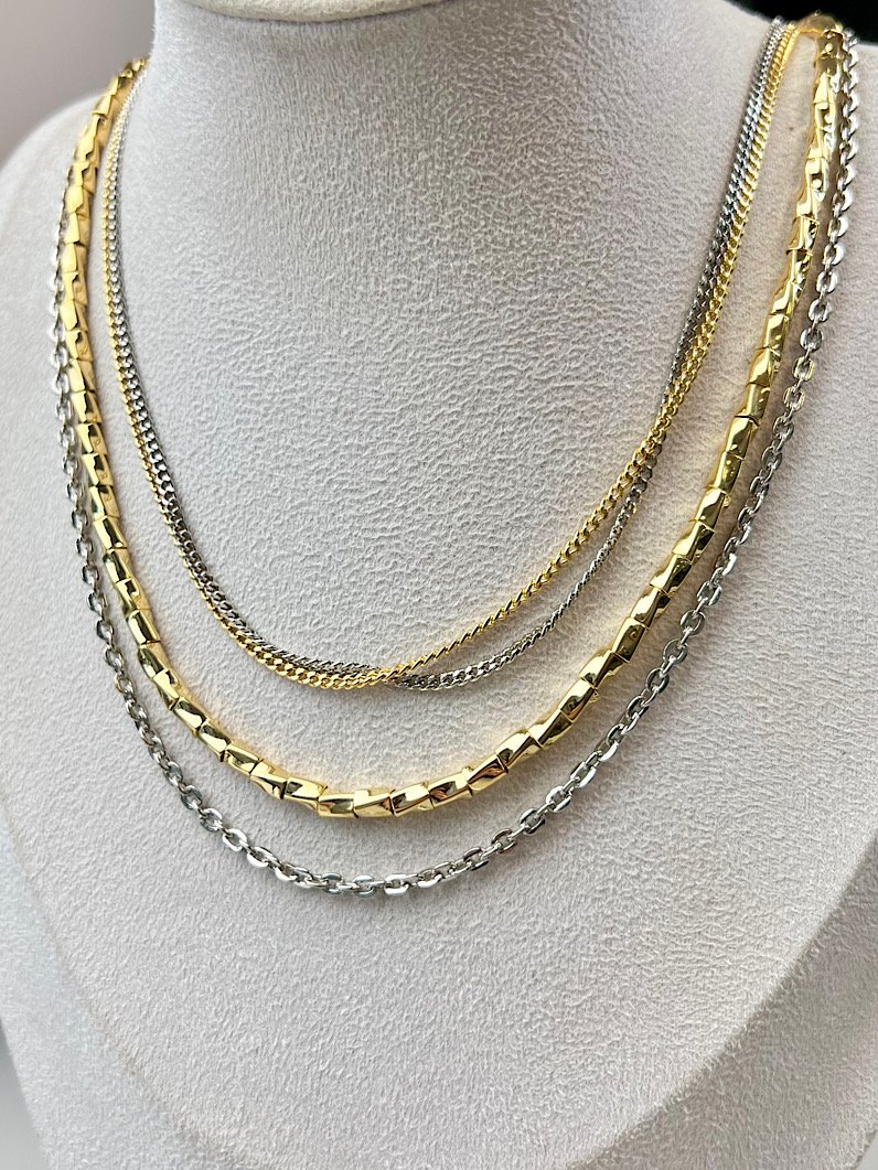 Colar 4 voltas Alara Dourado e Prata