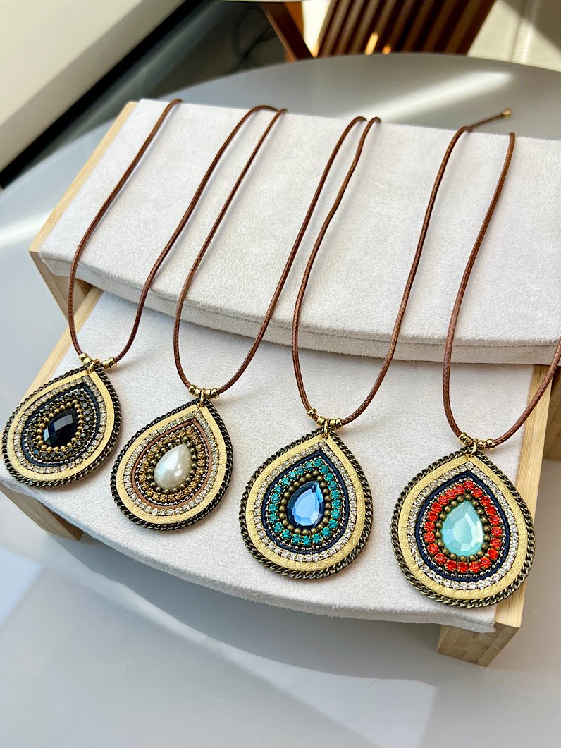 Colar Ajustável de Mandala Dourado