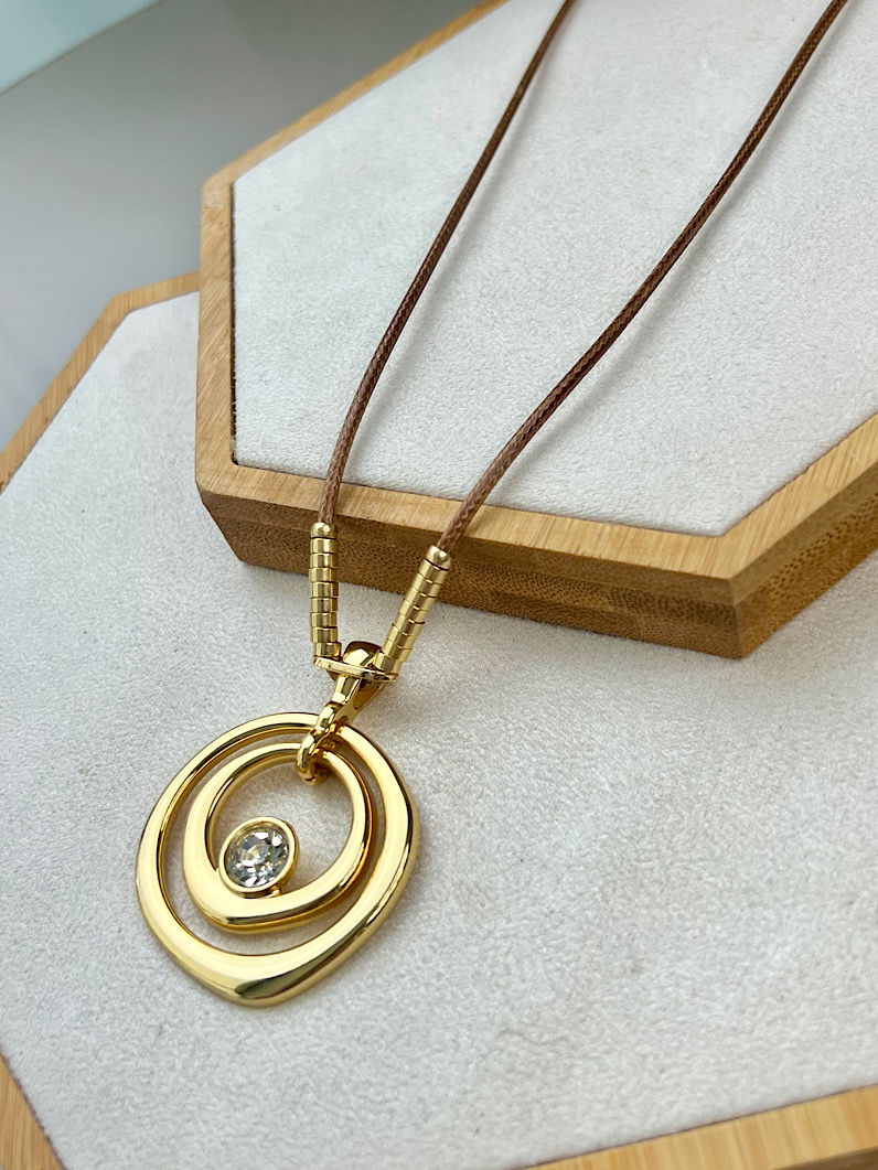 Colar Ajustável Mika de Elo com Strass