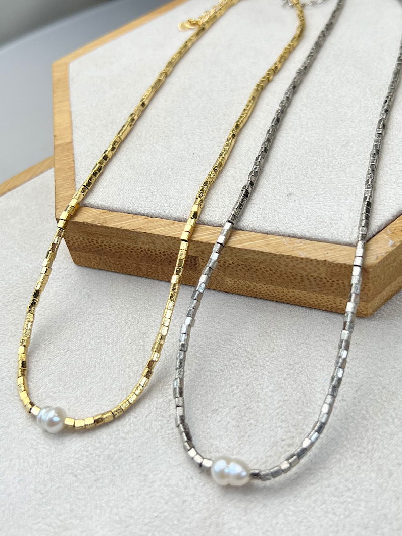 Colar Choker de Canutilhos Pérola de Água Doce