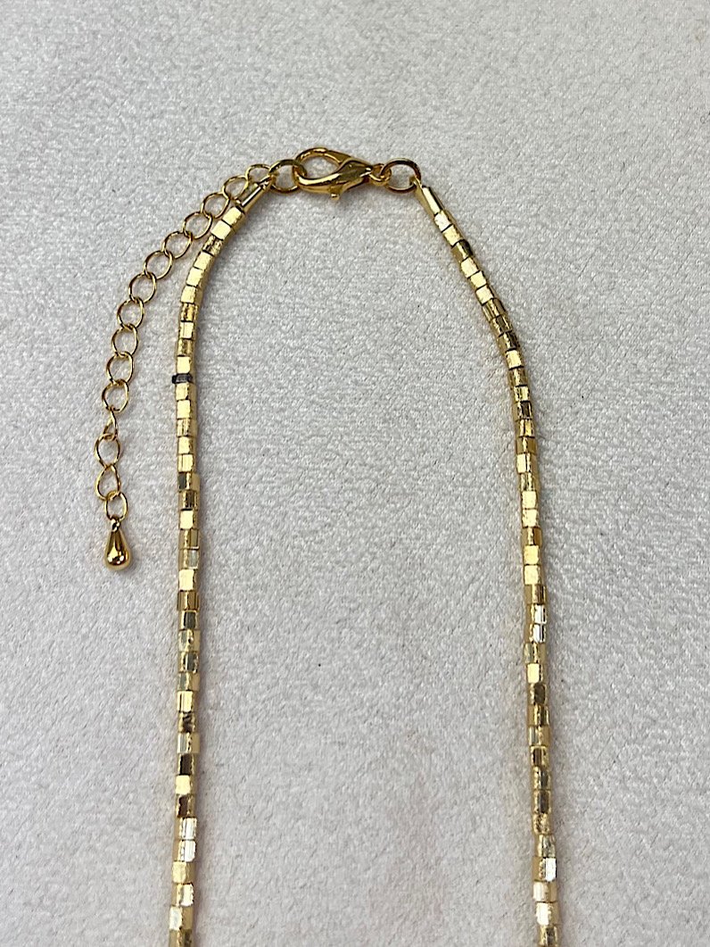 Colar Choker de Canutilhos Pérola de Água Doce