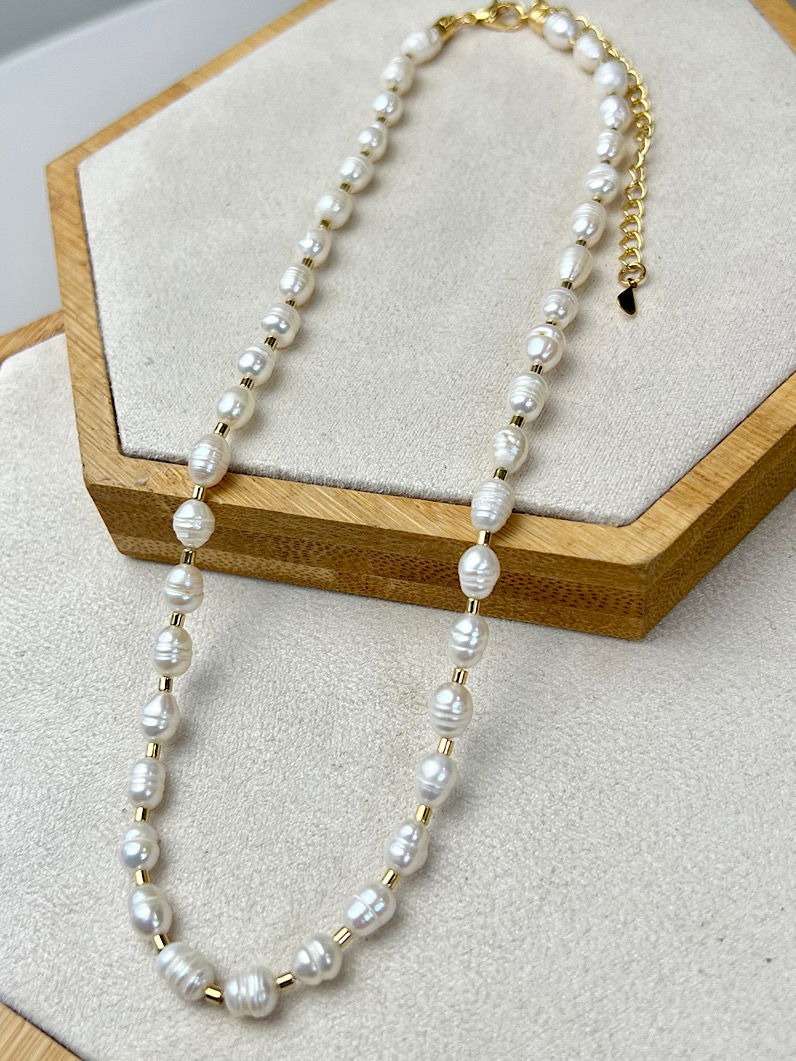 Colar Choker Diana Pérola de Água Doce Dourado