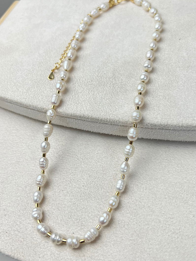 Colar Choker Diana Pérola de Água Doce Dourado