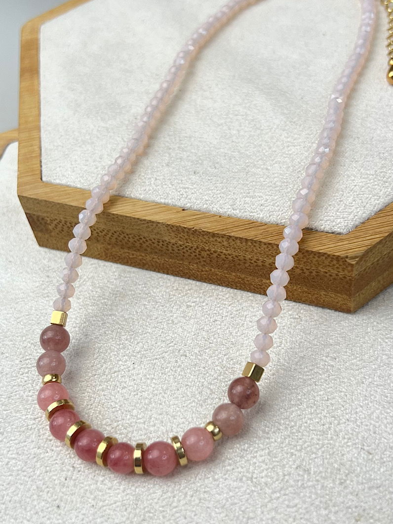 Colar Choker Pedra Rodocrosita Dourada