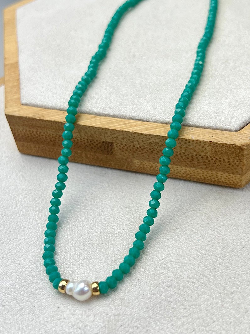 Colar Choker Sthe Pérola de Água Doce Dourado