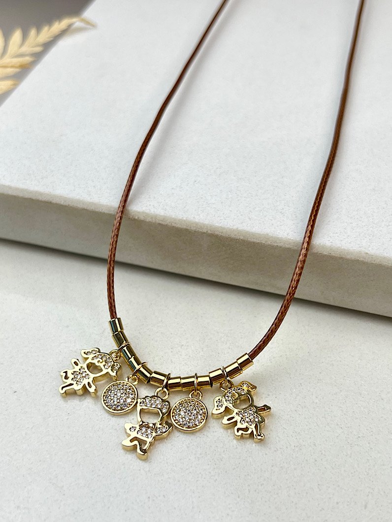 Colar de Couro Pingentes Filhos Personalizado