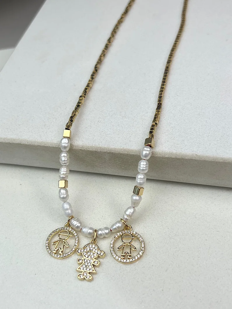 Colar de Pérola e Canutilhos Pingentes Filhos Personalizado