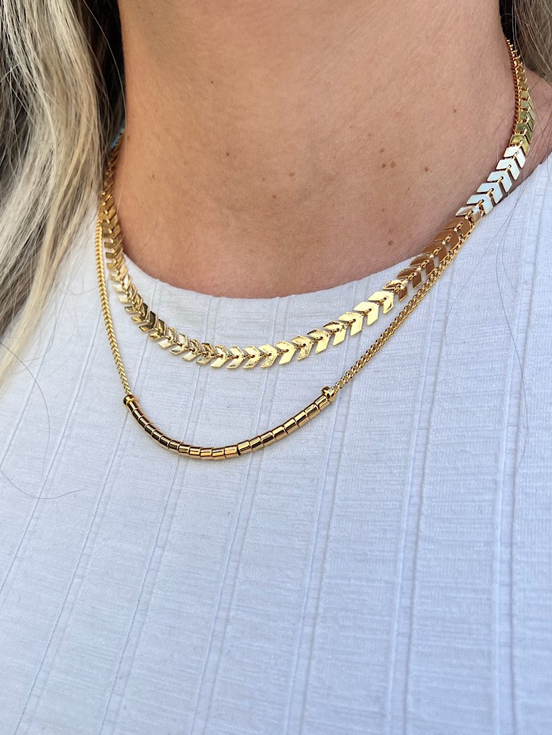 Colar Duplo Ariela de Escama Dourada - Dourado