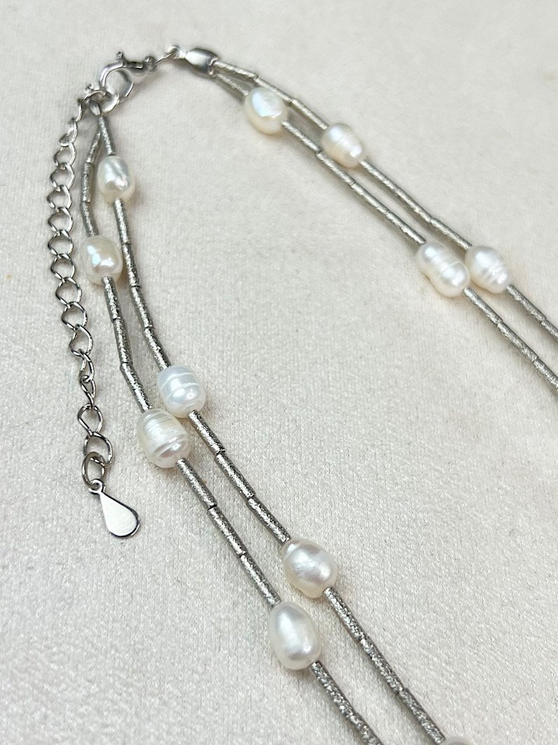 Colar Duplo Rita de Pérolas e Canutilhos