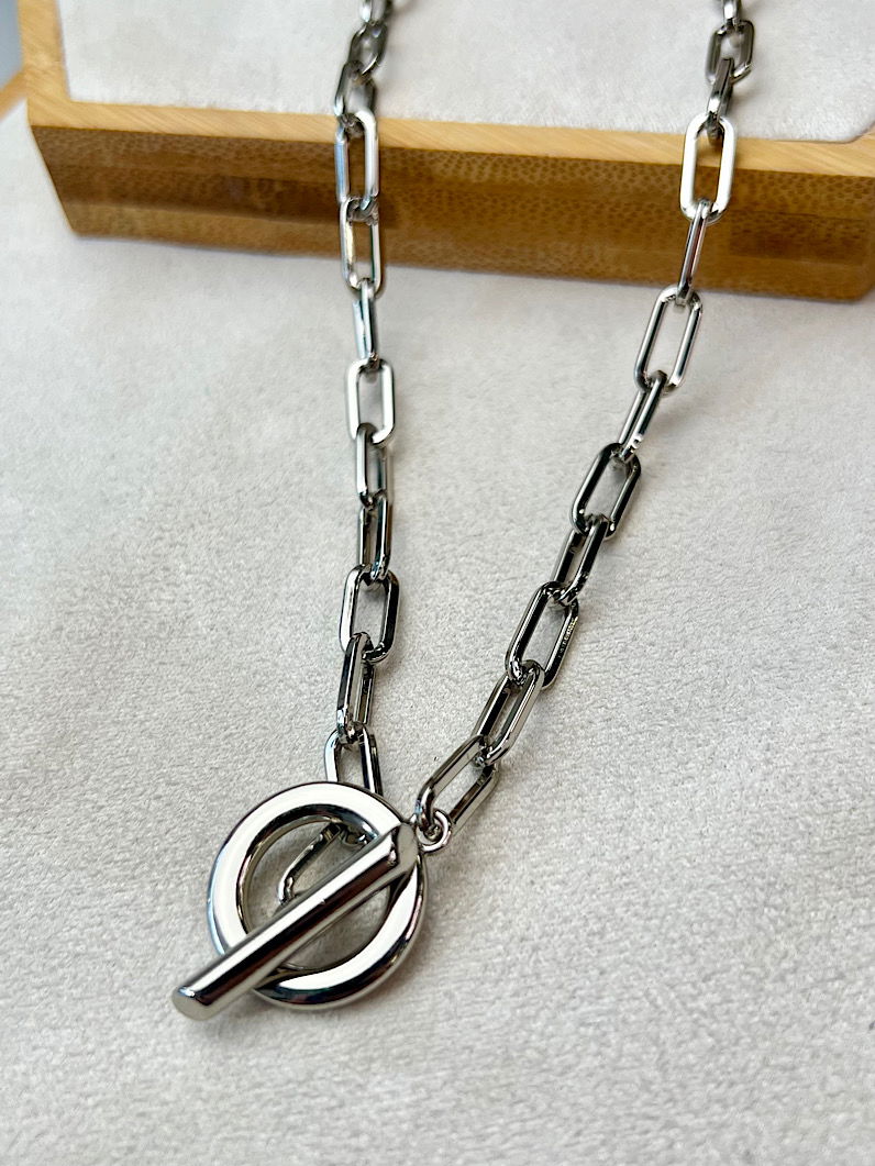 Colar Longo Diana Corrente Cartier Com Fecho T