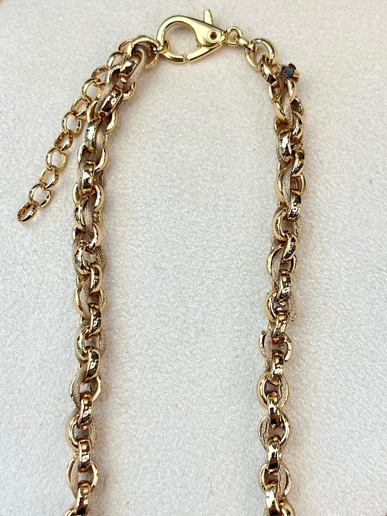 Colar Naomi Elo Português de fio Dourado