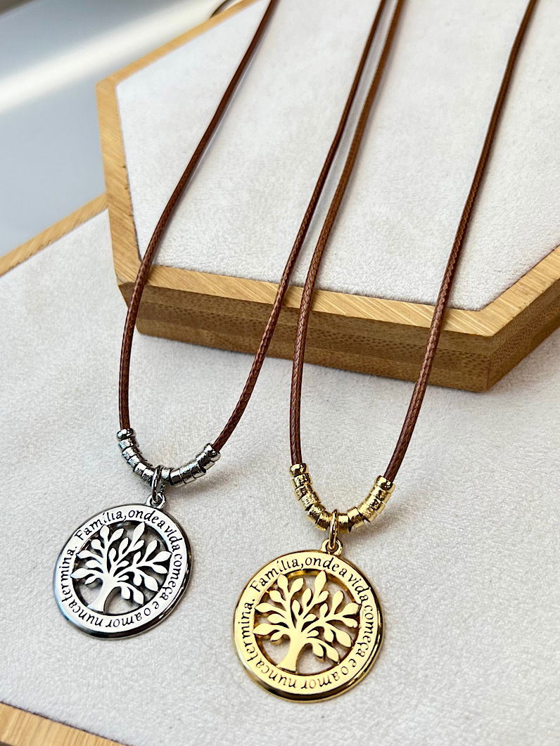 Colar Vitoria Ajustável Pingente Árvore da Vida