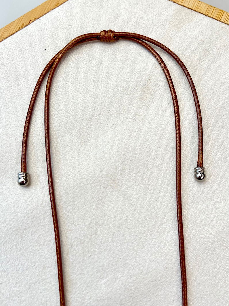 Colar Vitoria Ajustável Pingente Árvore da Vida