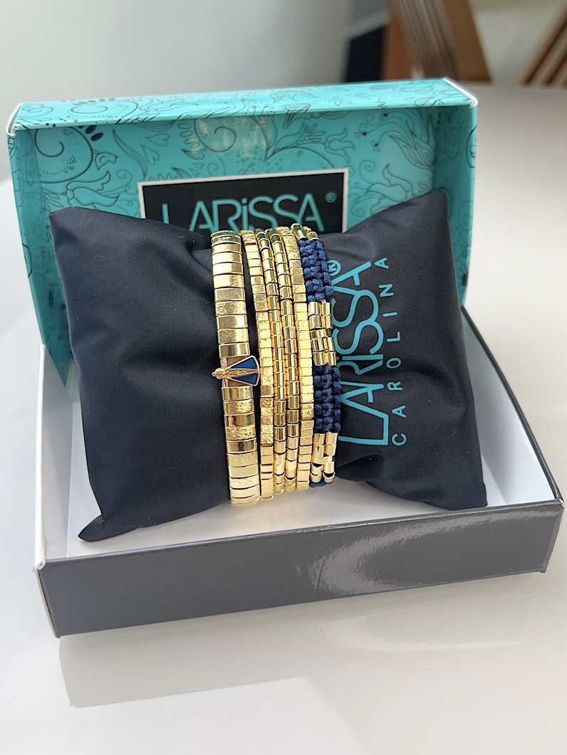 Kit 3 Pulseiras Ajustáveis Nossa Senhora Marinho - Dourado