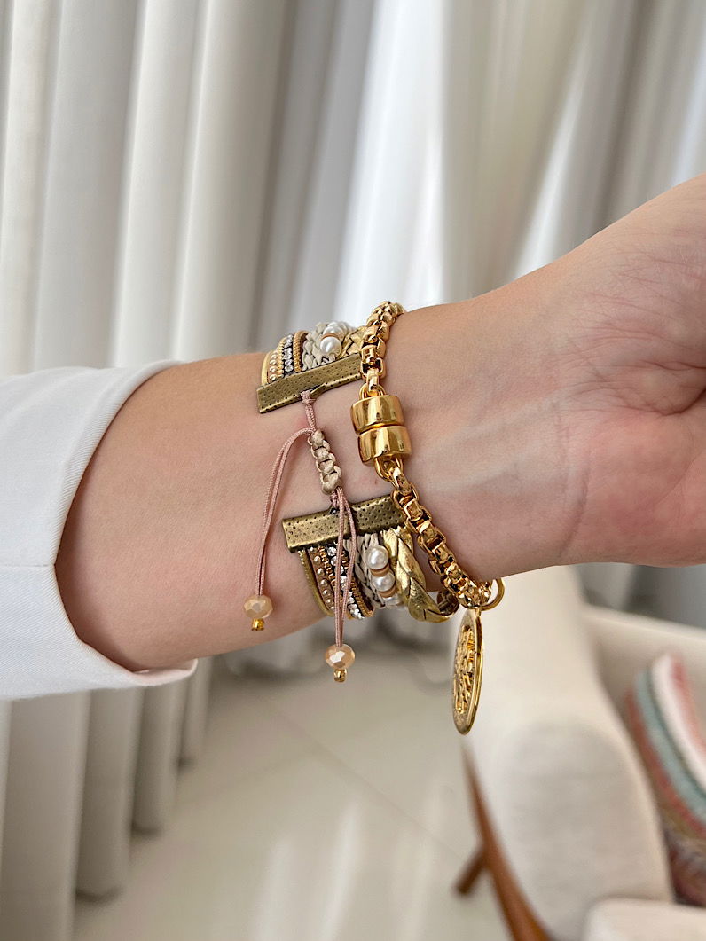 Mix Pulseiras Árvore da Vida e Strass Dourado