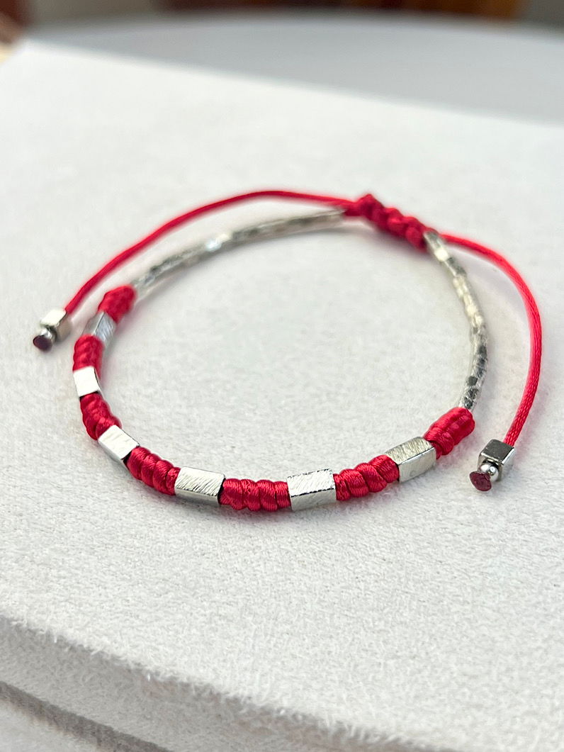 Pulseira Ajustável 7 Nós de Proteção Prata