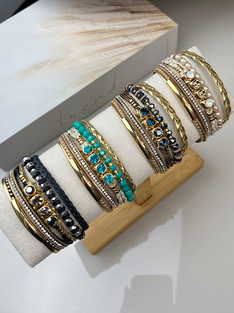 Pulseira Ajustável Anna Strass e Cristal Dourada