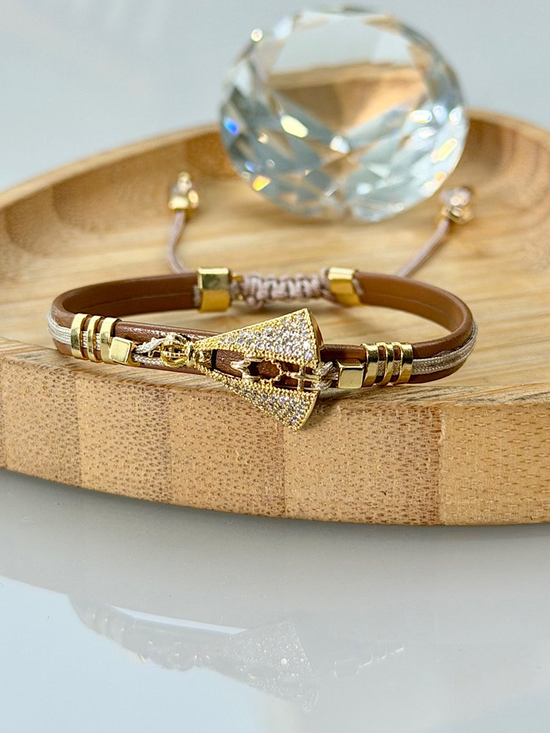 Pulseira Ajustável de Couro Pingente Nossa Senhora