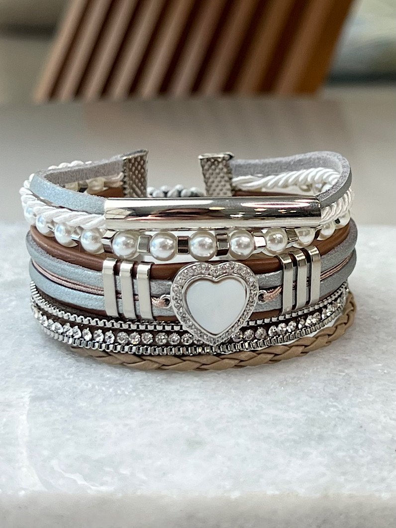 Pulseira Ajustável Lea Coração de Zircônia e Pérola