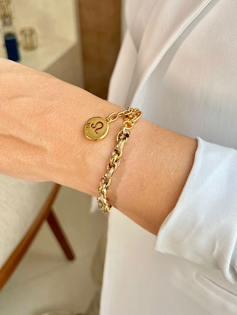 Pulseira Corrente e Fio de Seda Pingente Signos Dourados