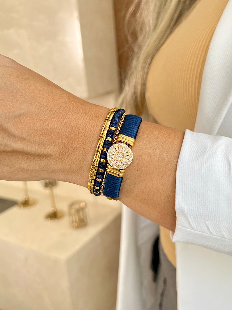 Pulseira Imã Angel Pizza de Zircônias Douradas