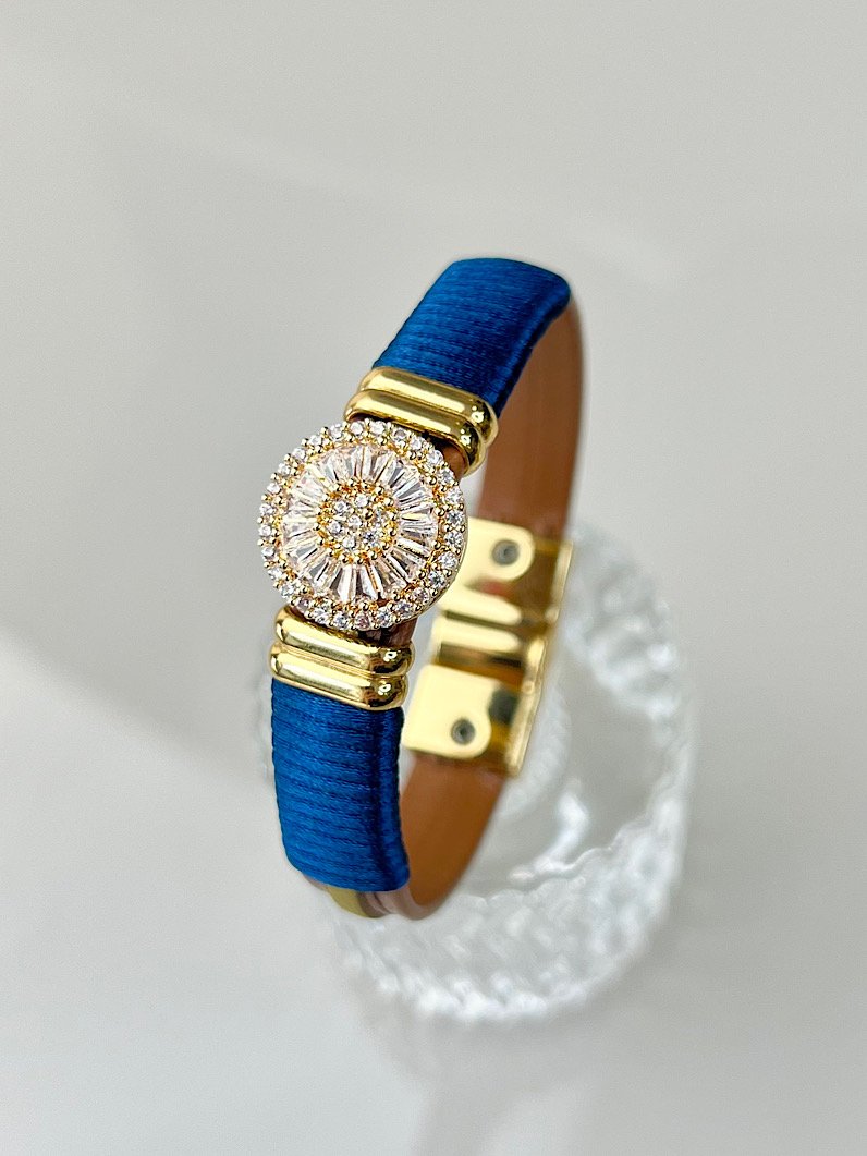 Pulseira Imã Angel Pizza de Zircônias Douradas