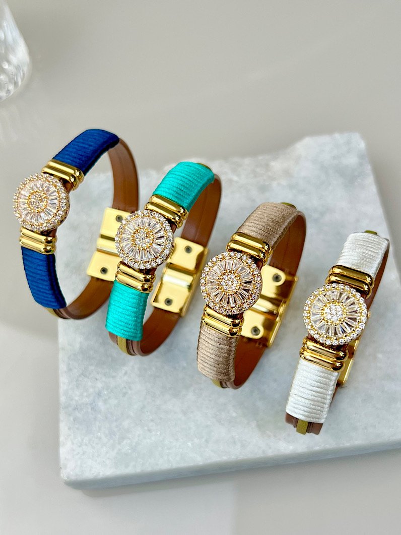 Pulseira Imã Angel Pizza de Zircônias Douradas