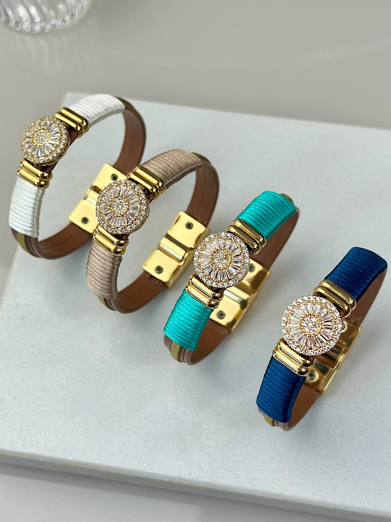 Pulseira Imã Angel Pizza de Zircônias Douradas