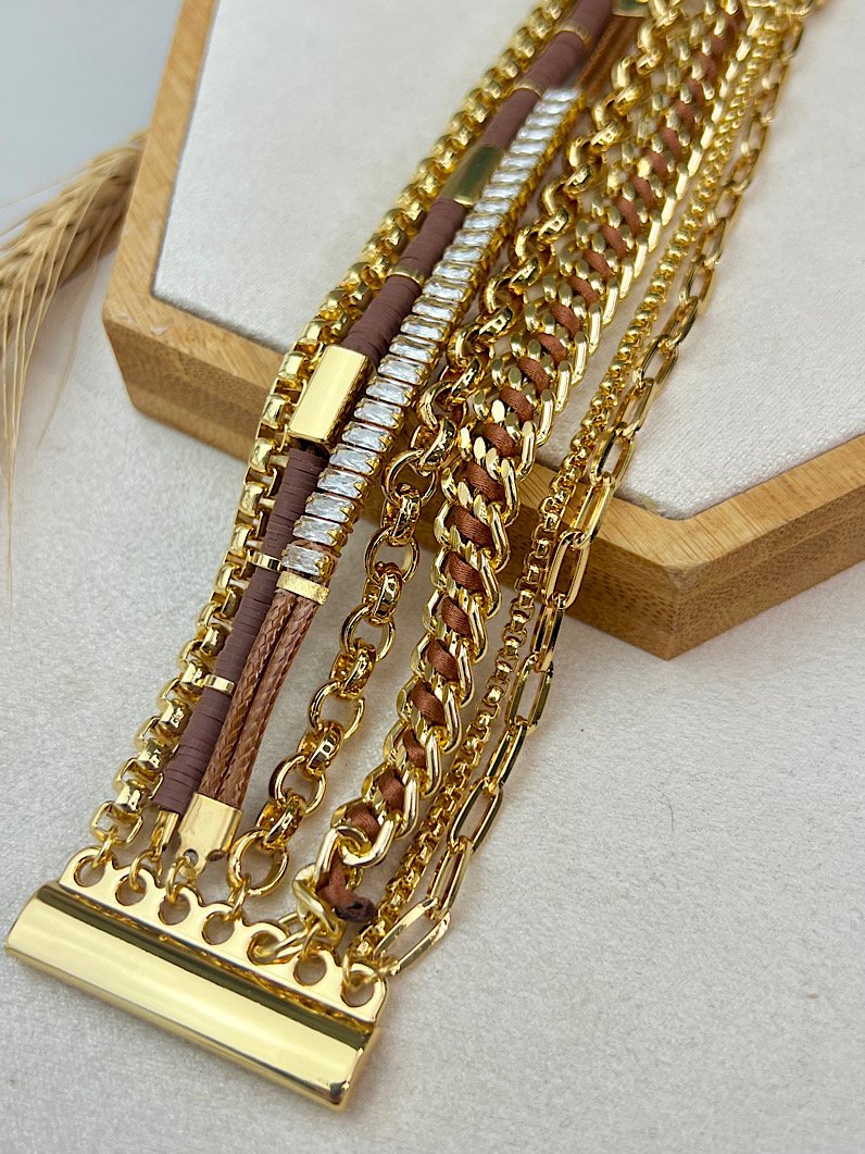 Pulseira Imã Carmela Fimos e Zircônias Douradas