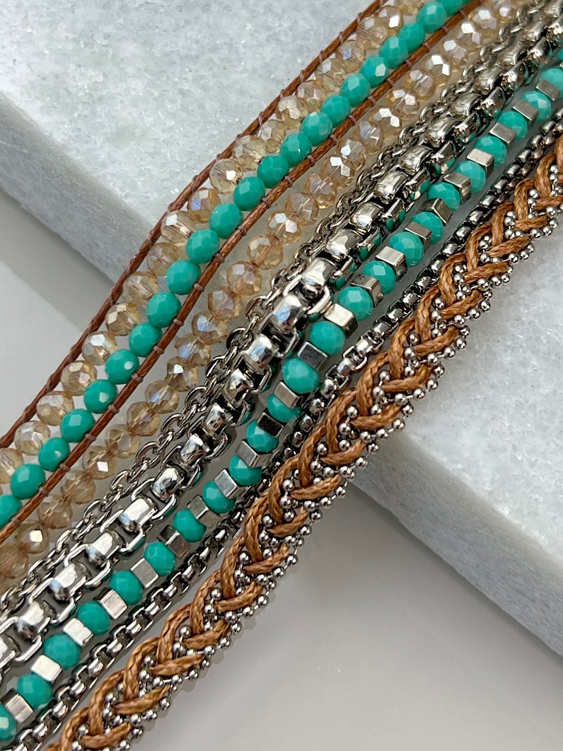 Pulseira Imã Chan Luu Cristais Prata