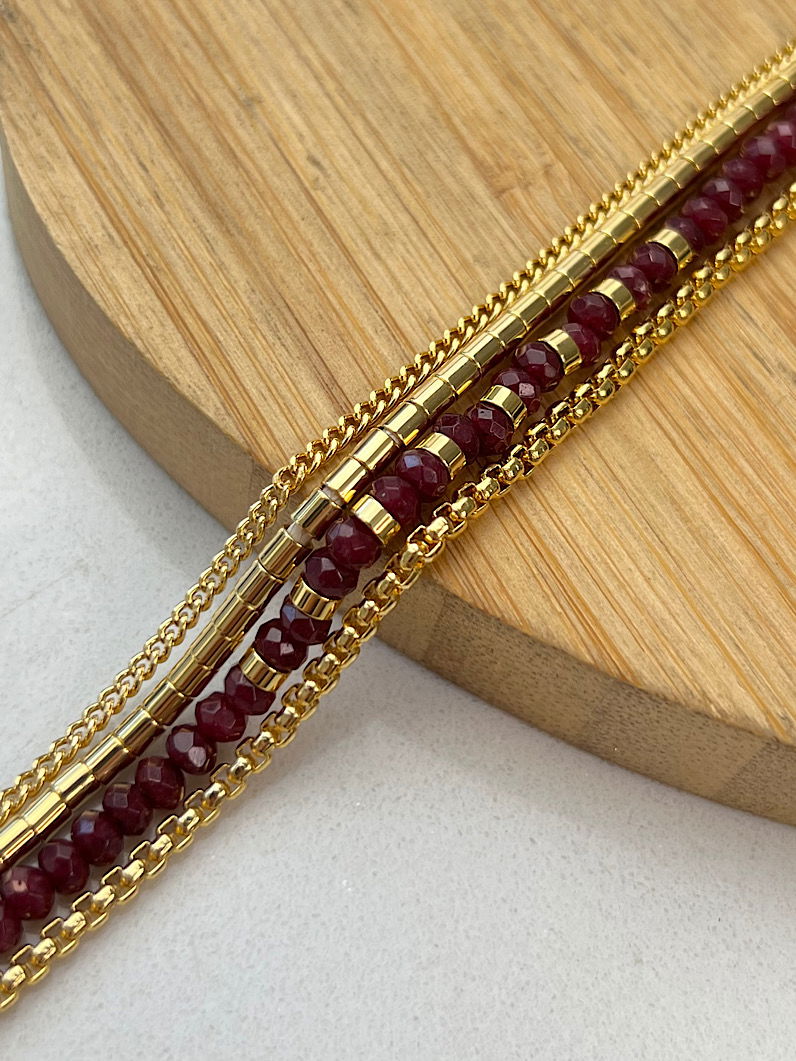 Pulseira Imã Isadora Pedra Rubi Dourada