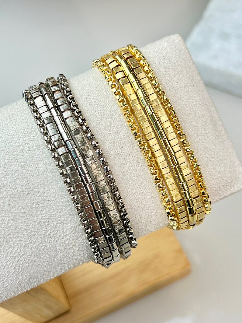 Pulseira Imã Julie Canutilhos Quadrados
