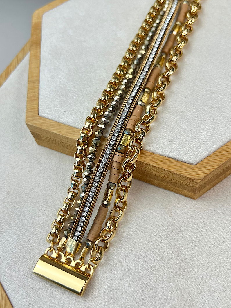 Pulseira Imã Lucy de Strass e Fimos Dourados