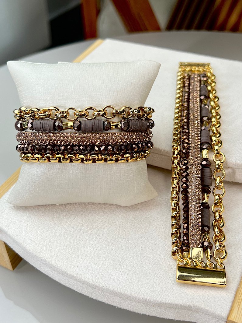 Pulseira Imã Lucy de Strass e Fimos Dourados