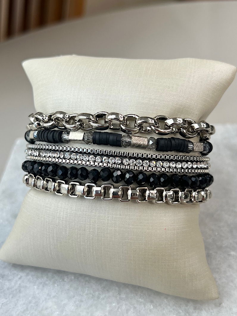 Pulseira Imã Lucy de Strass e Fimos Prata