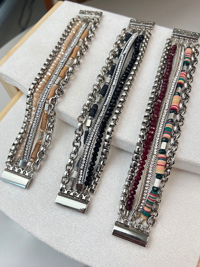 Pulseira Imã Lucy de Strass e Fimos Prata