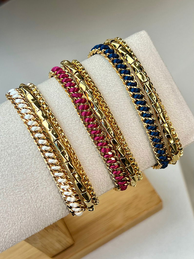 Pulseira Imã Luiza Correntes e Fio de Seda Dourada