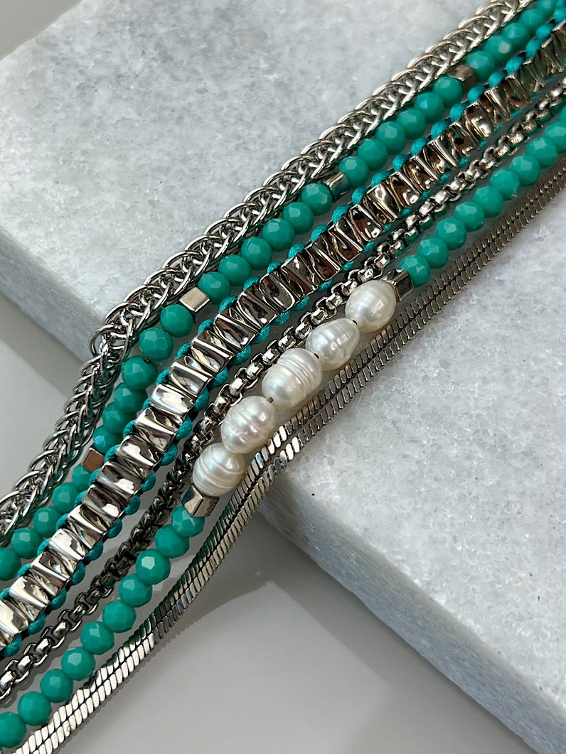 Pulseira Imã Luzia Pérola de Água Doce e Cristais Prata