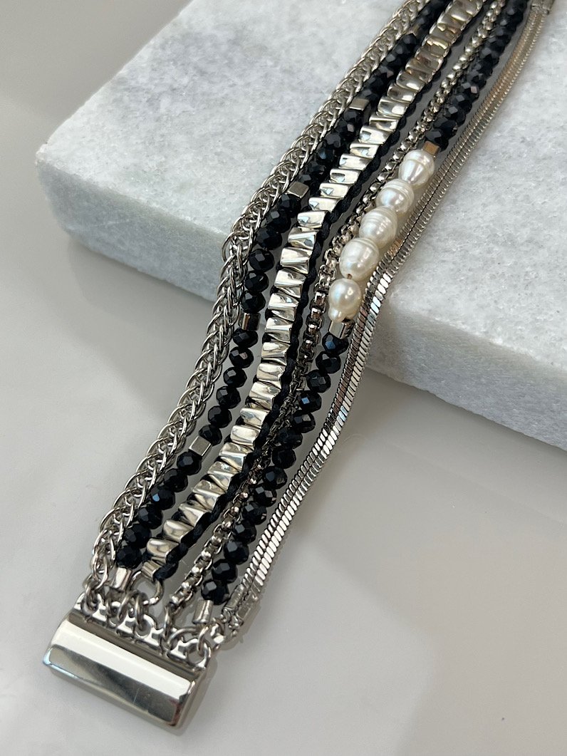 Pulseira Imã Luzia Pérola de Água Doce e Cristais Prata