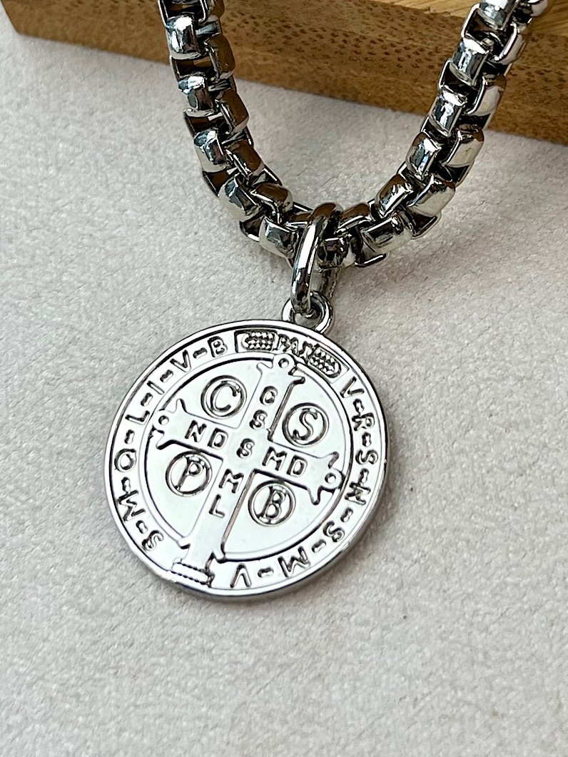 Pulseira Imã Olga Pingente São Bento