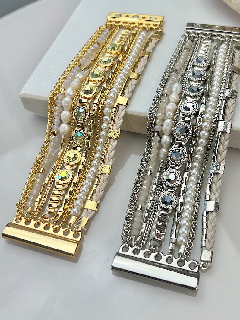 Pulseira Imã Olivia Branca de Pérolas e Canutilhos