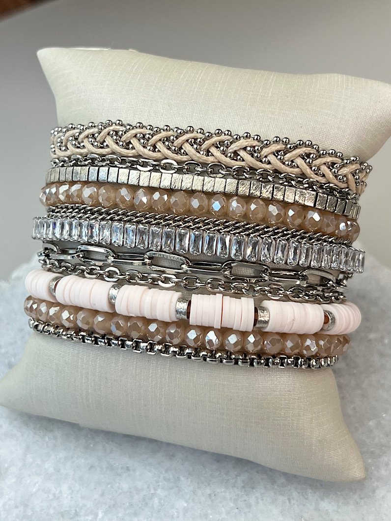 Pulseira Imã Valentina de Zircônias Prata